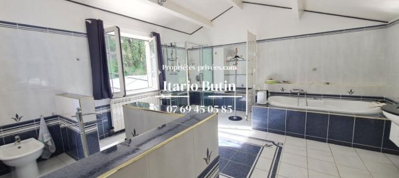 5 bedrooms Villa in Pezenas, France No. 346591 13