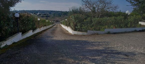 Вилла с 11 комнатами в Челье Мессапика, Италия № 192111 5