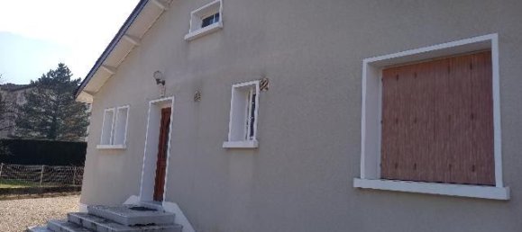 2 غرف نوم فيلا في Saint-Laurent-du-Pont, France رقم 302264 2