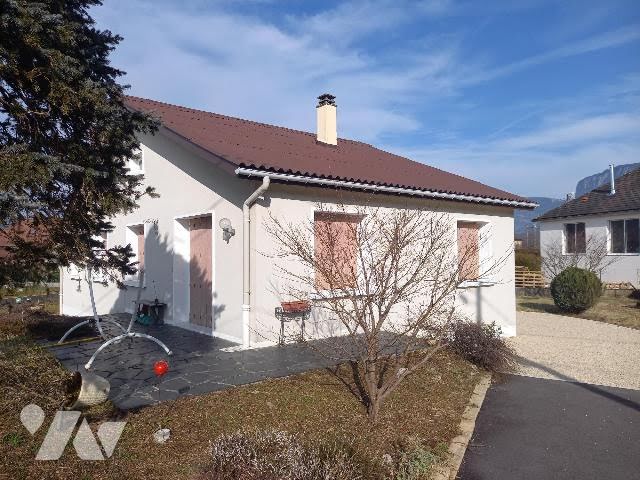 2 غرف نوم فيلا في Saint-Laurent-du-Pont, France رقم 302264