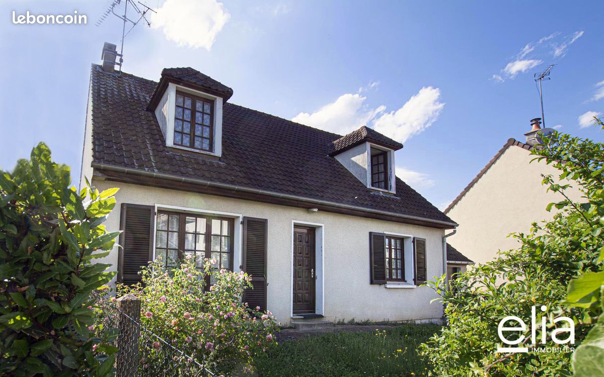 Casa de 5 habitaciónes en Vendome, France No. 322133