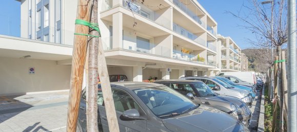 Bureau à Bergamo, Italy 310m² No. 88566 15