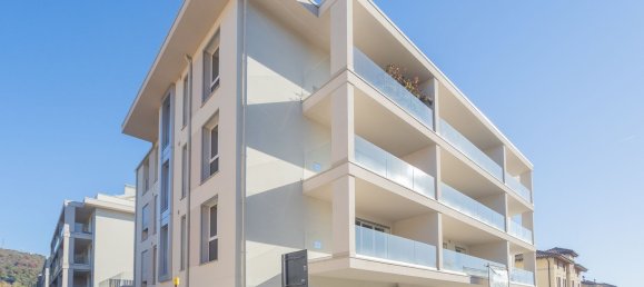 Bureau à Bergamo, Italy 310m² No. 88566 5