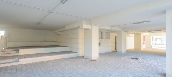 Bureau à Bergamo, Italy 310m² No. 88566 18