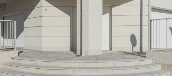 Bureau à Bergamo, Italy 310m² No. 88566 4