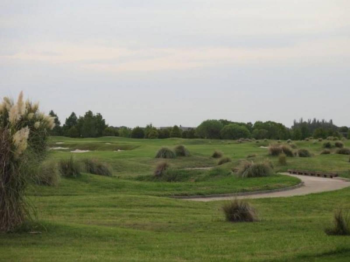  Land in Pilar, Argentina No. 121944