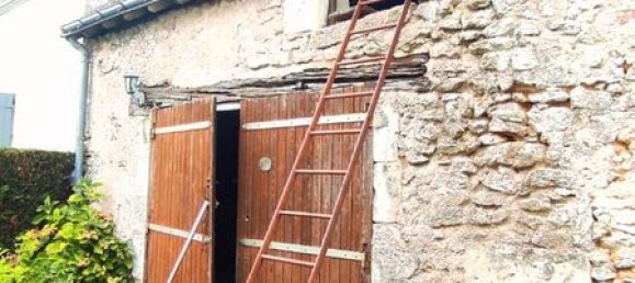 2 Schlafzimmer Haus in Athee-sur-Cher, France, Nr. 253865 10