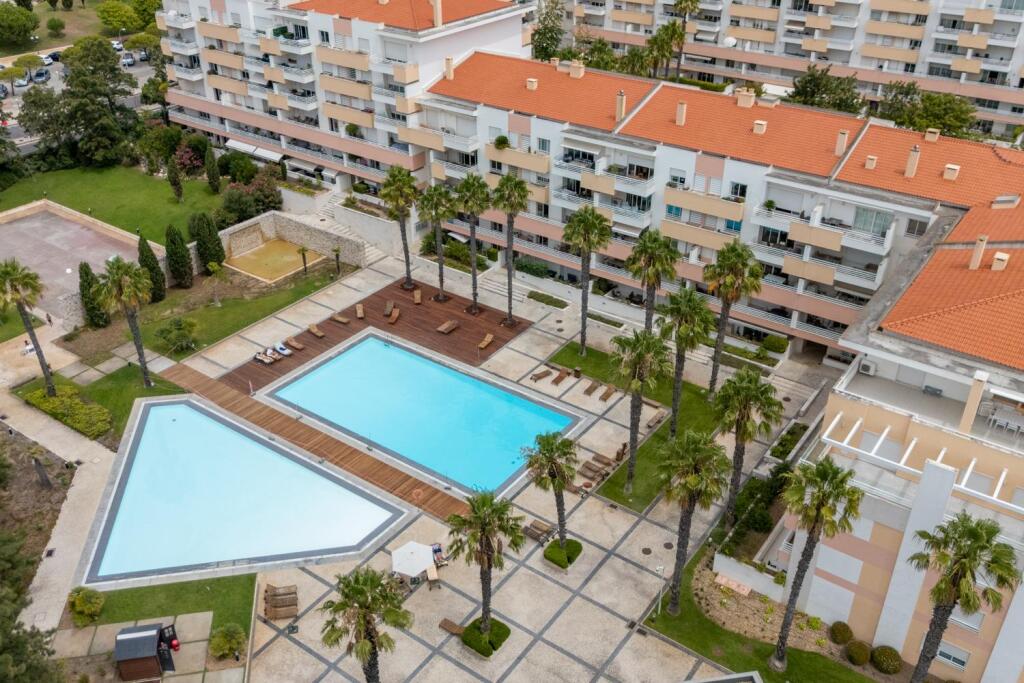 2 bedrooms Penthouse in Cascais, Portugal No. 278810