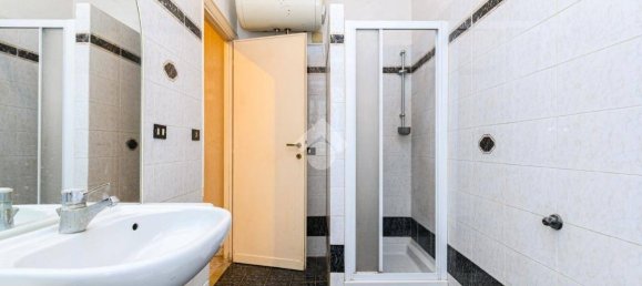 1 bedroom Apartment in Rome, Italy No. 259822 15