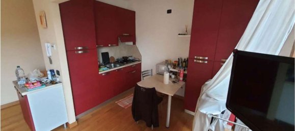 3 rooms Apartment in Ponte San Pietro, Italy No. 62589 8