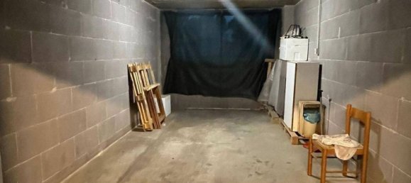 17m² Garage in Florence, Italy No. 52065 21