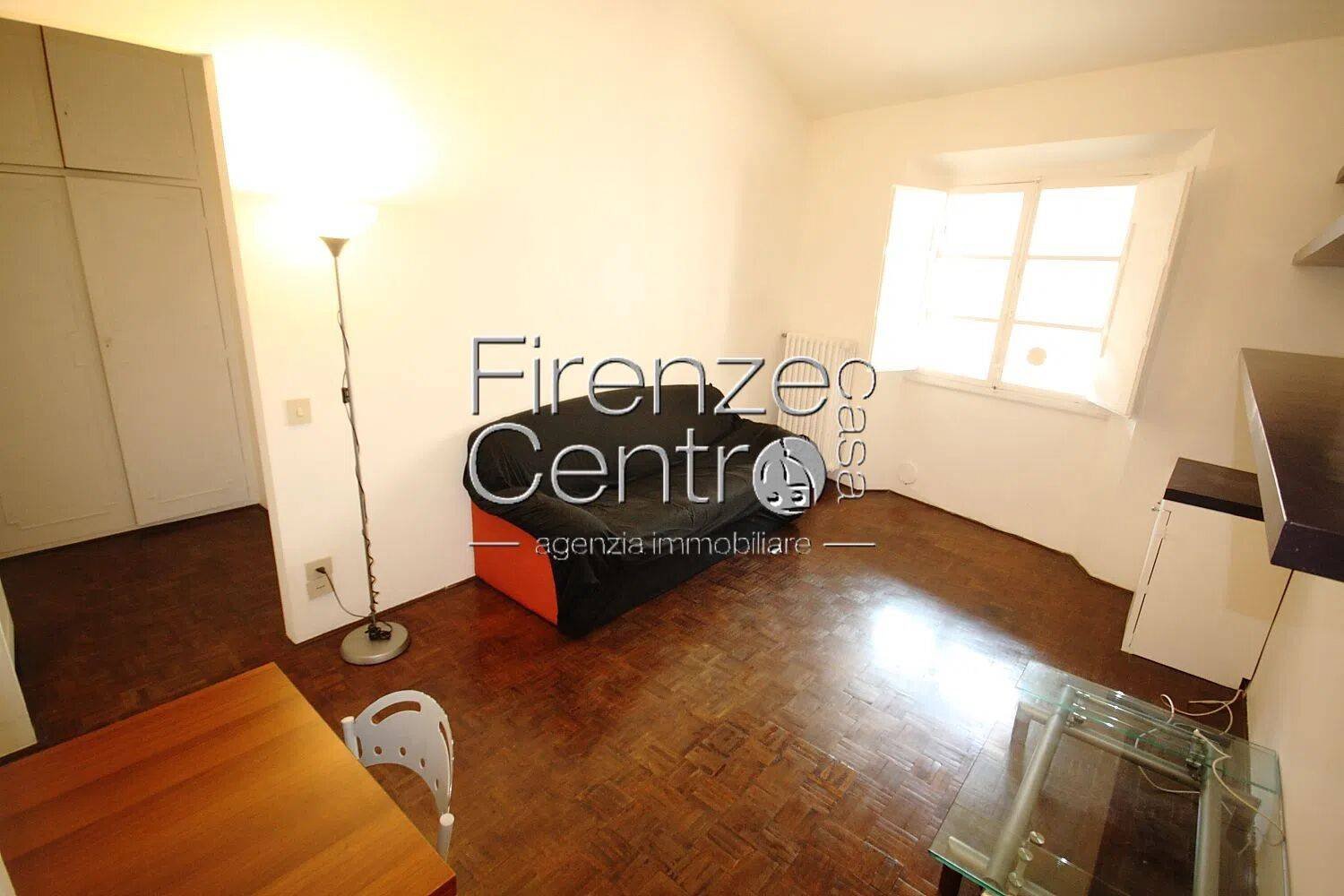 2 Schlafzimmer Wohnung in Florence, Italy, Nr. 190406