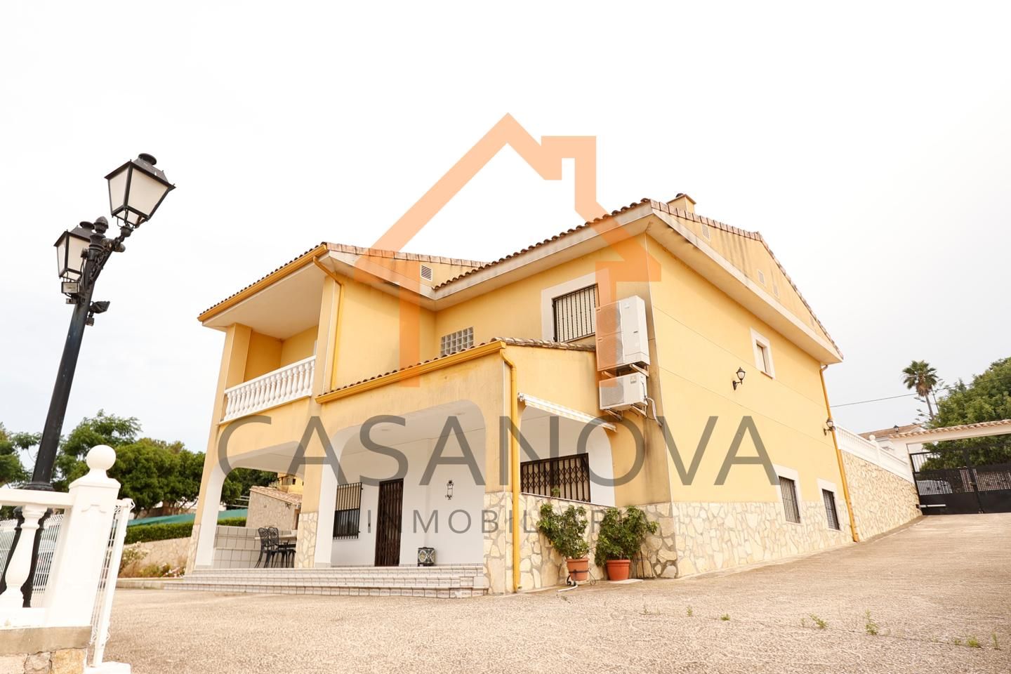 6 bedrooms House in Valencia, Spain No. 223748