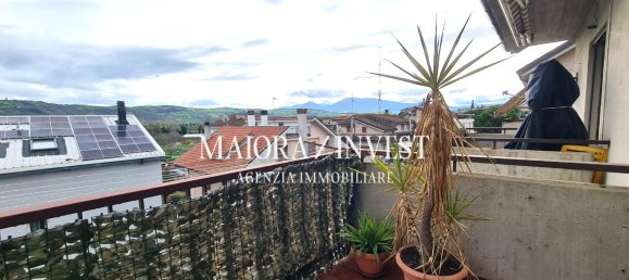 Дуплекс с 8 комнатами в Монсамполо дель Тронто, Италия № 178720 4