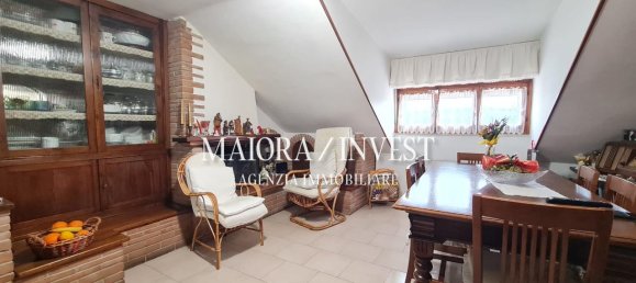 Дуплекс с 8 комнатами в Монсамполо дель Тронто, Италия № 178720 16