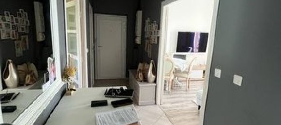 2 chambres Appartement à Dreux, France No. 305280 4