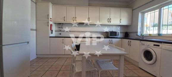 3 Schlafzimmer Villa in Quarteira, Portugal, Nr. 133731 9