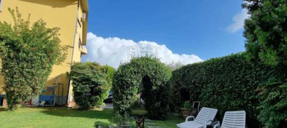 3 bedrooms House in Capannori, Italy No. 330665 11