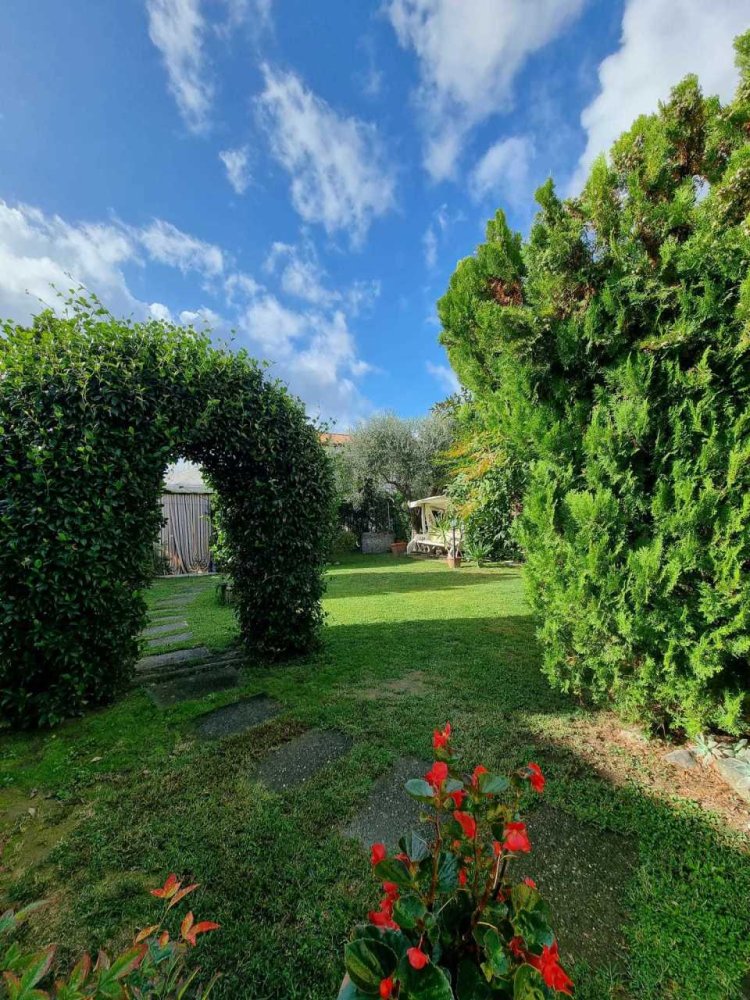 3 bedrooms House in Capannori, Italy No. 330665