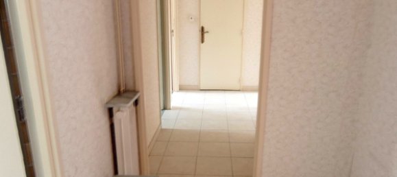 2 bedrooms Apartment in Metz, France No. 294041 11