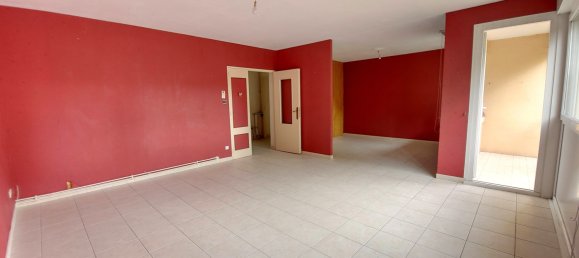 2 bedrooms Apartment in Metz, France No. 294041 2