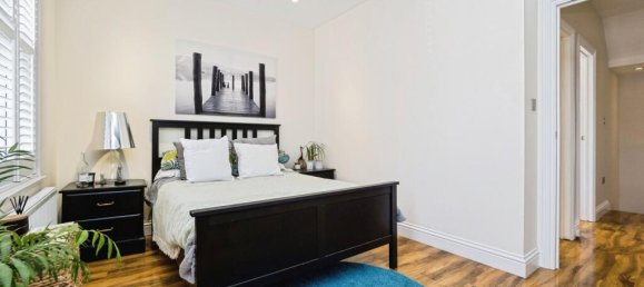 5 bedrooms House in Plaistow, United Kingdom No. 11392 12