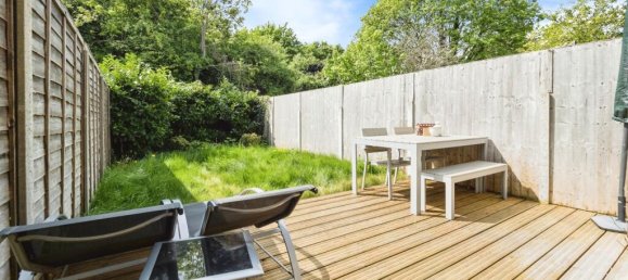 5 bedrooms House in Plaistow, United Kingdom No. 11392 26