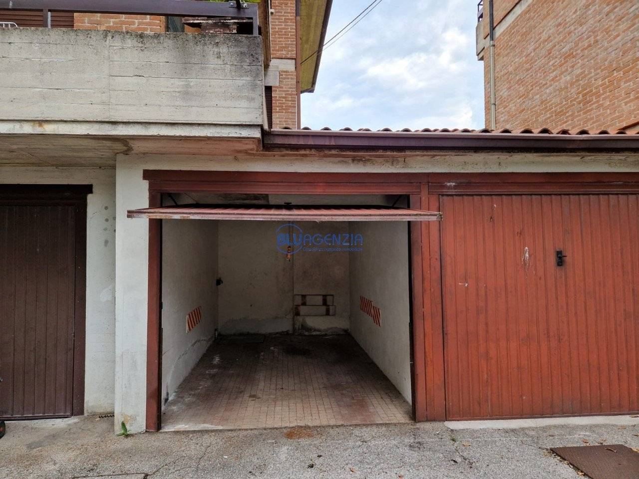 7m² Garage in Thiene, Italy No. 326169