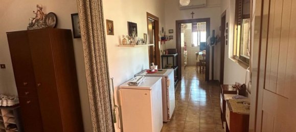 5 غرف نوم فيلا في Lizzano, Italy رقم 325913 45