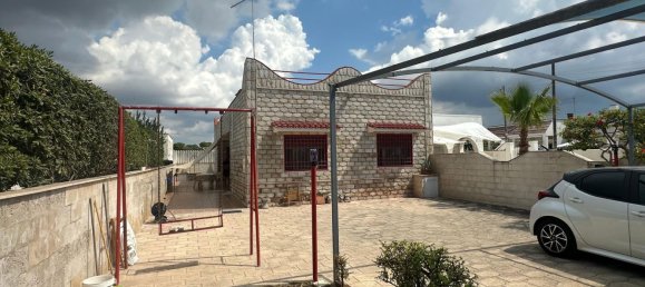 5 غرف نوم فيلا في Lizzano, Italy رقم 325913 6