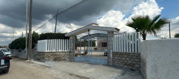 5 غرف نوم فيلا في Lizzano, Italy رقم 325913 4