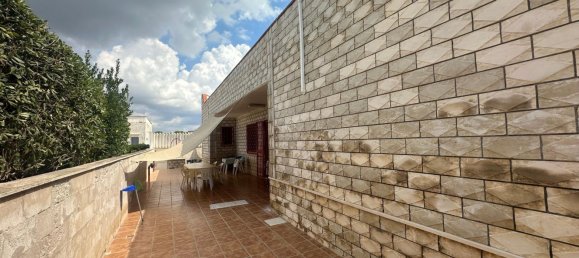 5 غرف نوم فيلا في Lizzano, Italy رقم 325913 8