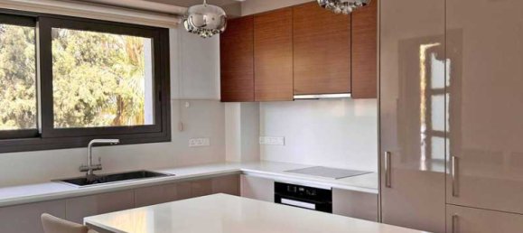 3 bedrooms Apartment in Germasogeia, Cyprus No. 14907 4