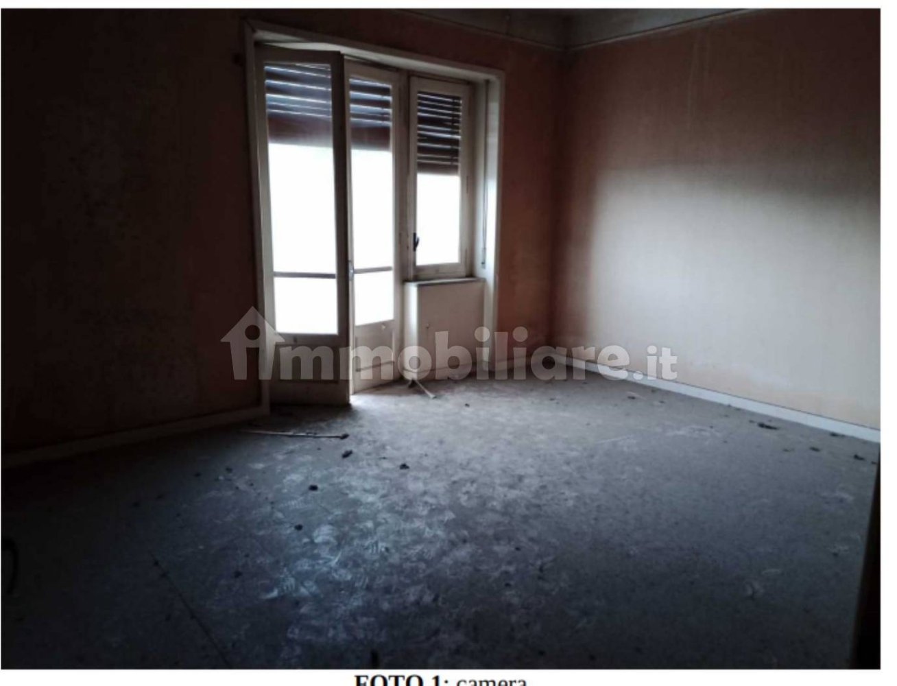 Apartamento T2 em Salerno, Italy N.º 282104