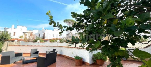 3 bedrooms Villa in Terracina, Italy No. 53516 45