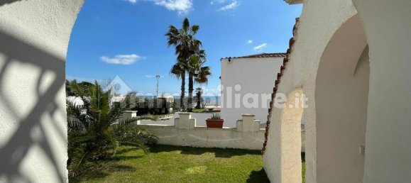 3 bedrooms Villa in Terracina, Italy No. 53516 11