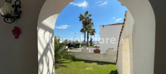 3 bedrooms Villa in Terracina, Italy No. 53516 12