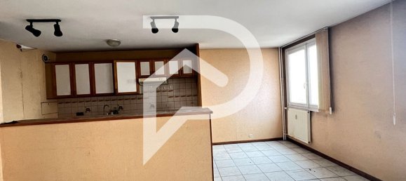 2 bedrooms Apartment in Saint-Denis, France No. 176722 8