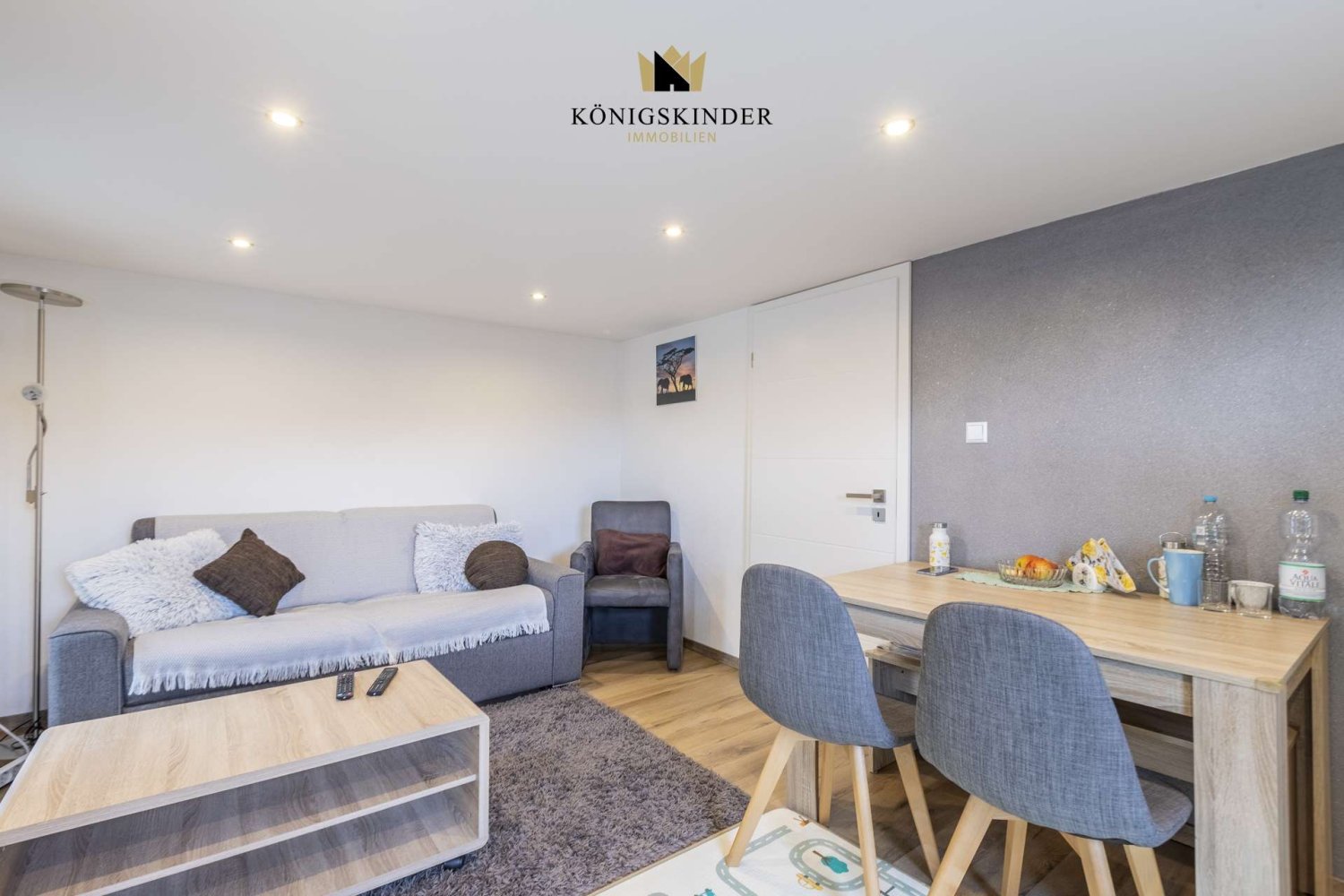 Таунхаус с 2 спальнями в Эслинген, Германия № 317384