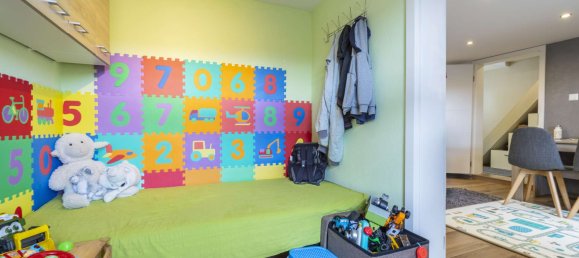 Таунхаус с 2 спальнями в Эслинген, Германия № 317384 6