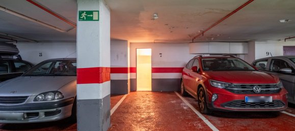 26m² Garage in Zaragoza, Spain No. 61595 6
