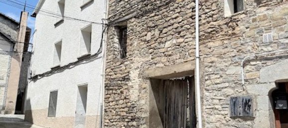 4 bedrooms Townhouse in Huesca, Spain No. 162261 9