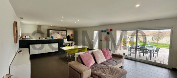 4 bedrooms Villa in Sainte-Foy, France No. 193779 7