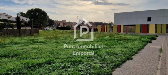 561m² Land in Garriguella, Spain No. 73524 7