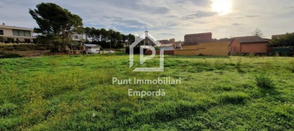 561m² Land in Garriguella, Spain No. 73524 10