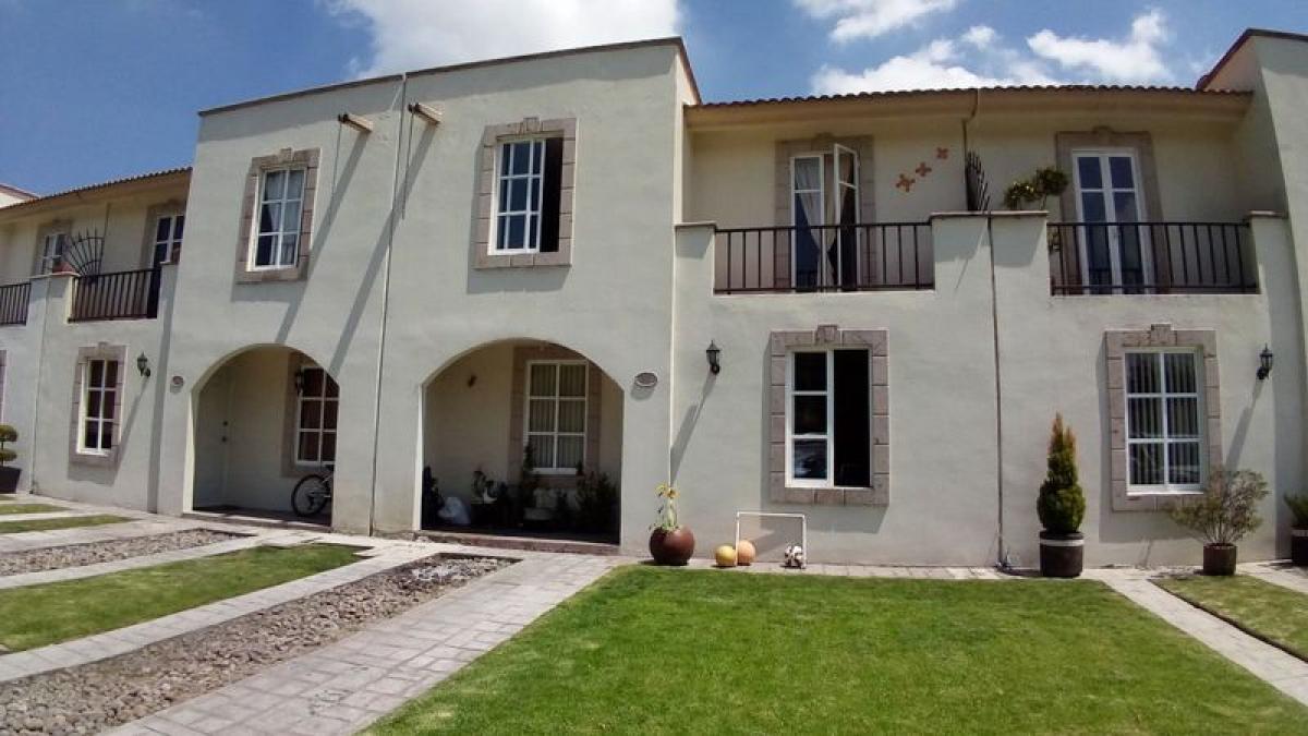 Casa de 3 dormitorios en Lerma, Mexico No. 224054