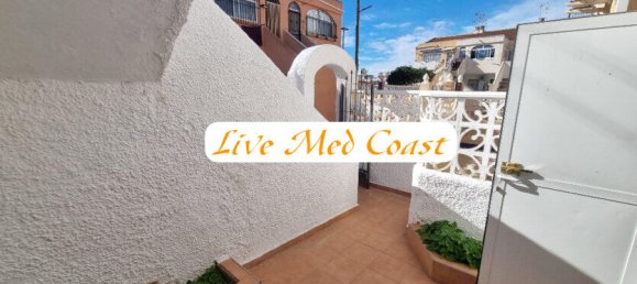 Apartamento de 2 dormitorios en Los Alcázares, Spain No. 177927 3