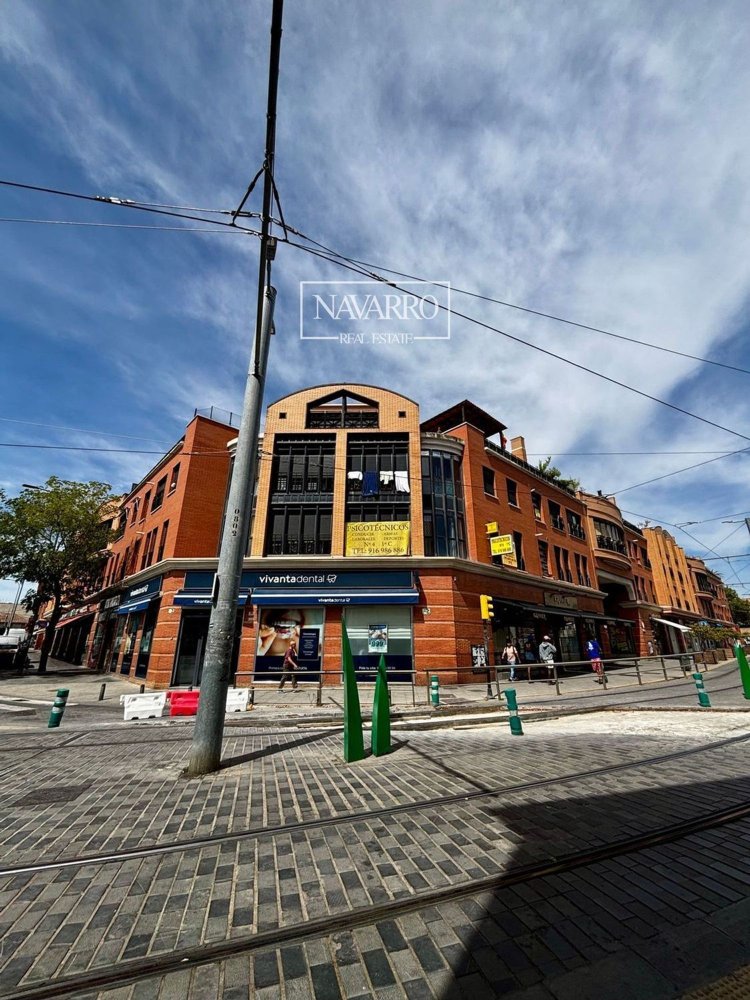 3 bedrooms Apartment in Parla, Spain No. 216206