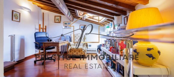 4-salle Penthouse à Livorno, Italy No. 288593 5