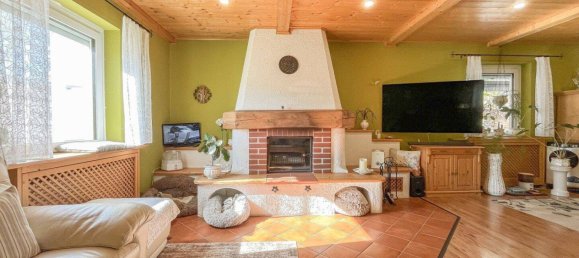 6 rooms House in Gunselsdorf, Austria No. 213285 2